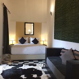 Habitación con Cama King